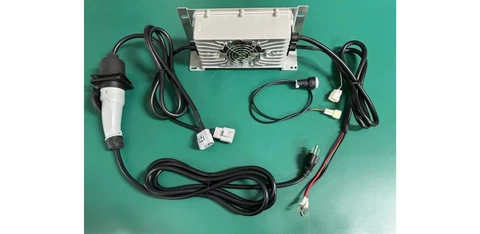 Hvordan oplader man LifePo4-batteri?